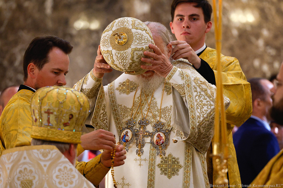 От заката до рассвета: патриарх Кирилл провёл богослужение в Калининграде (фото)