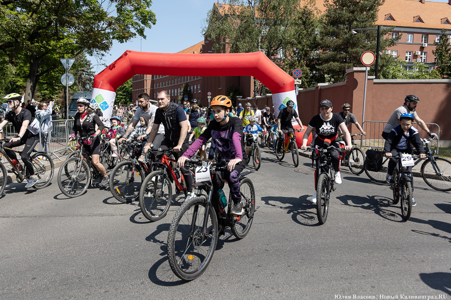 Катись оно всё: в Калининграде прошёл День колеса (фото)