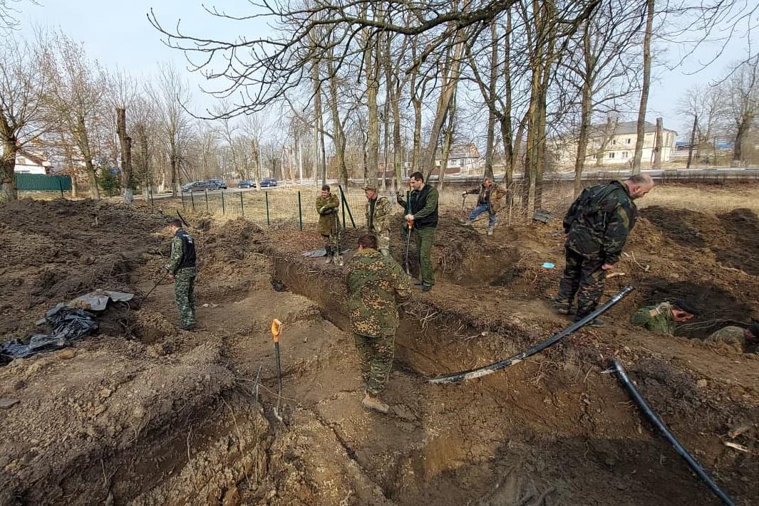 В Нивенском нашли останки 25 человек, предположительно, советских воинов (фото)
