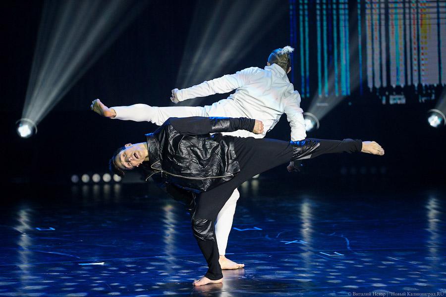 За свободу движения: финалисты шоу «Танцы на ТНТ» выступили в Театре эстрады