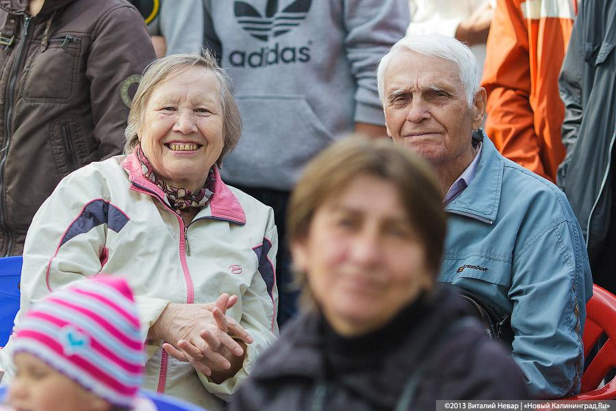 «Guitar Hero»: в Калининграде прошел турнир по воображаемой гитаре