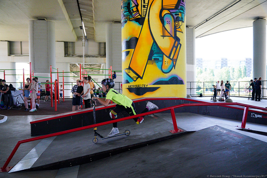 В Калининграде стало ещё одним скейт парком больше. Вот что там происходит