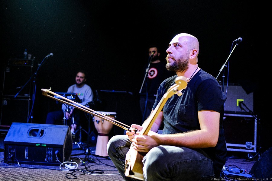 Он такой хороший мальчик: как Mgzavrebi привезли в Калининград тепло