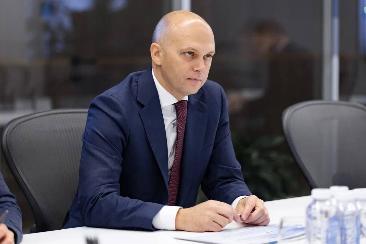 Расходы на содержание губернатора снизили в шесть раз