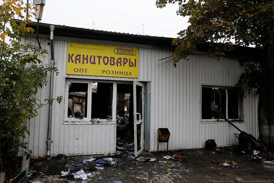 Ничего не ждем: пострадавшие о последствиях пожара на пр. Калинина (фото)