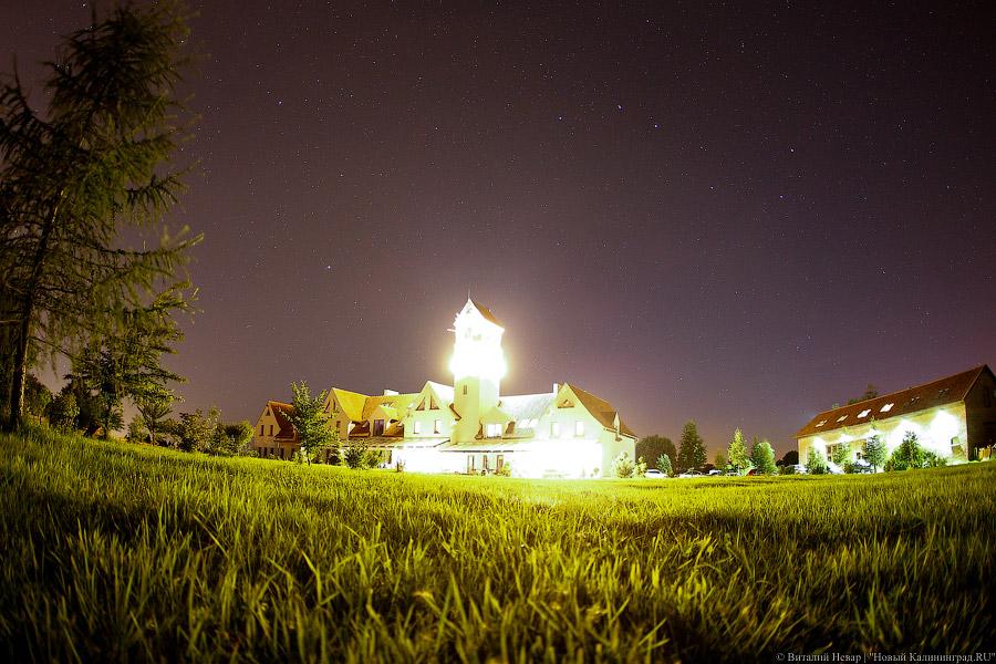 Вечерний Дьяков: как калининградский альтист устроил концерт на плоту (фото)