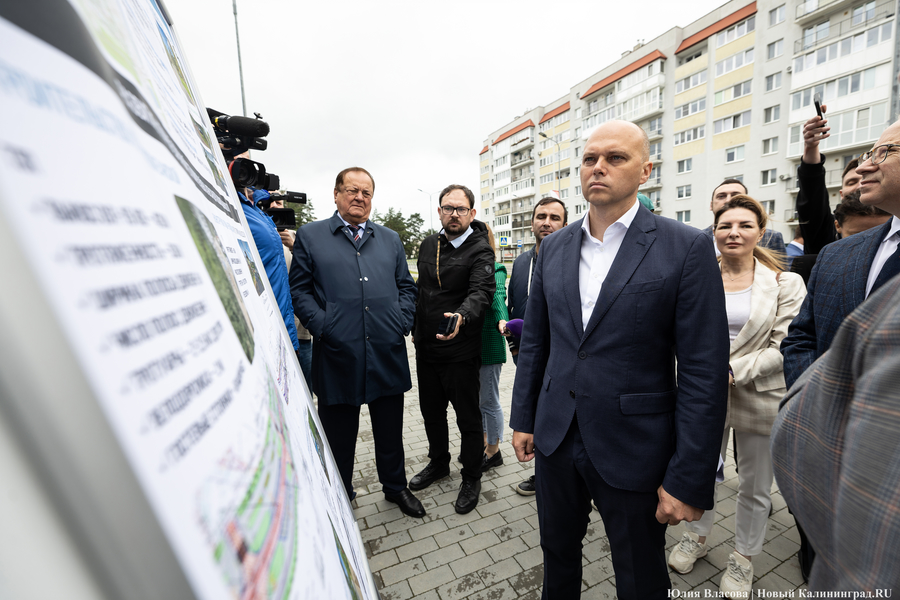 Планы развития к юбилею области: как губернатор в мкр. Космодемьянского выезжал (фото)