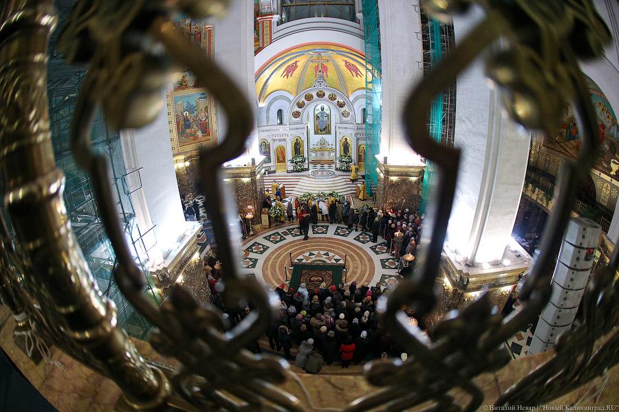 К князю на поклон: в Калининград привезли мощи святого Владимира