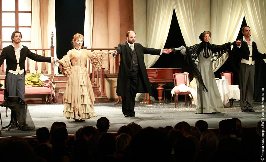 "Семейное счастие" на "Балтийских сезонах": репортаж "Нового Калининграда.Ru"