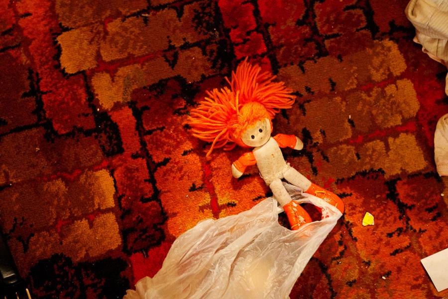 Капля в море, или 8 билетов в один конец: как судебные приставы отправили на родину таджикскую семью