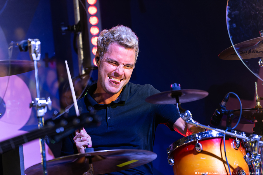 Дикие пляски цыганских шляпников: оглушительное закрытие «Калининград Сити Джаза» (фото)