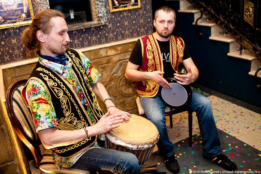 «Sweet Dreams of Rhythm and Dancing»: дуэт «La Bouche» выступил в «Планете»