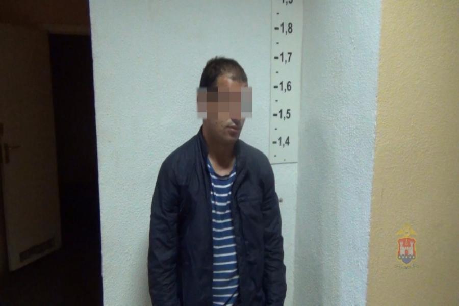 В Калининграде полицейские устроили погоню за уличным грабителем (видео)
