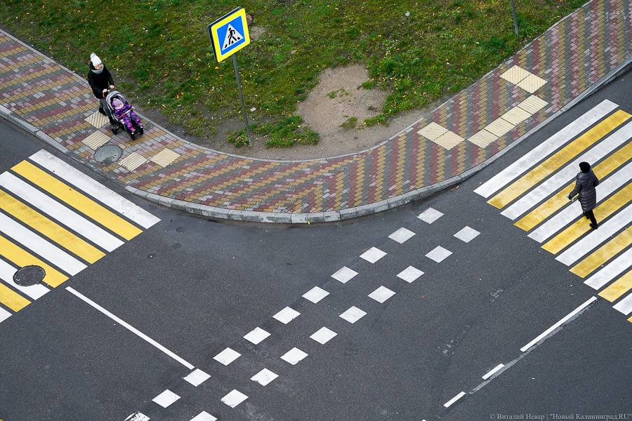 В мэрии Калининграда объяснили, по какому принципу отбираются тротуары для ремонта