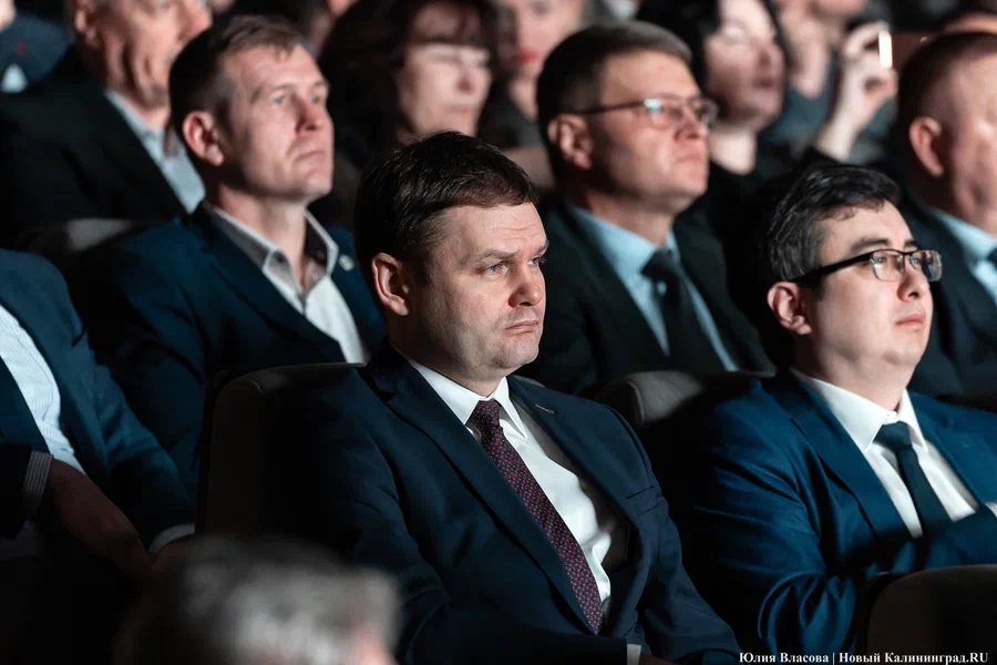 Аварийную лестницу на променаде в Пионерском обещают отремонтировать к июлю