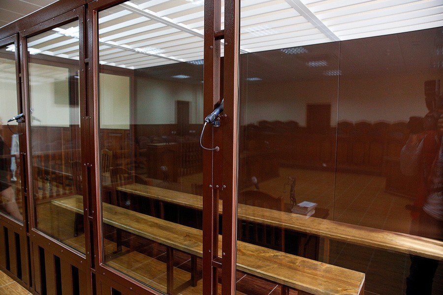 В Калининграде осужден экс-полицейский, присвоивший изъятую валюту