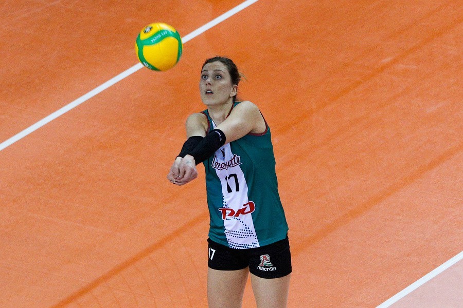 «Локомотив» снова проиграл в Лиге чемпионов. Но лишь по итогам пяти партий (фото)