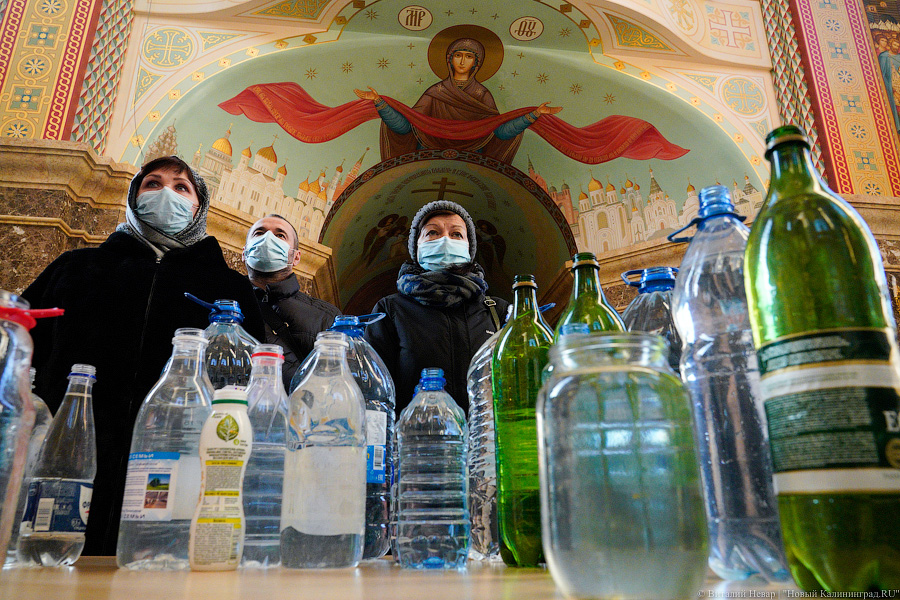 19 января: освящение воды в Крещение