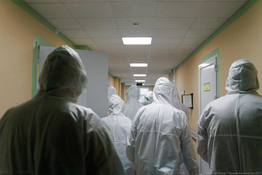 «Коронавирусный» визит: в Калининграде с проверкой побывал глава Минздрава