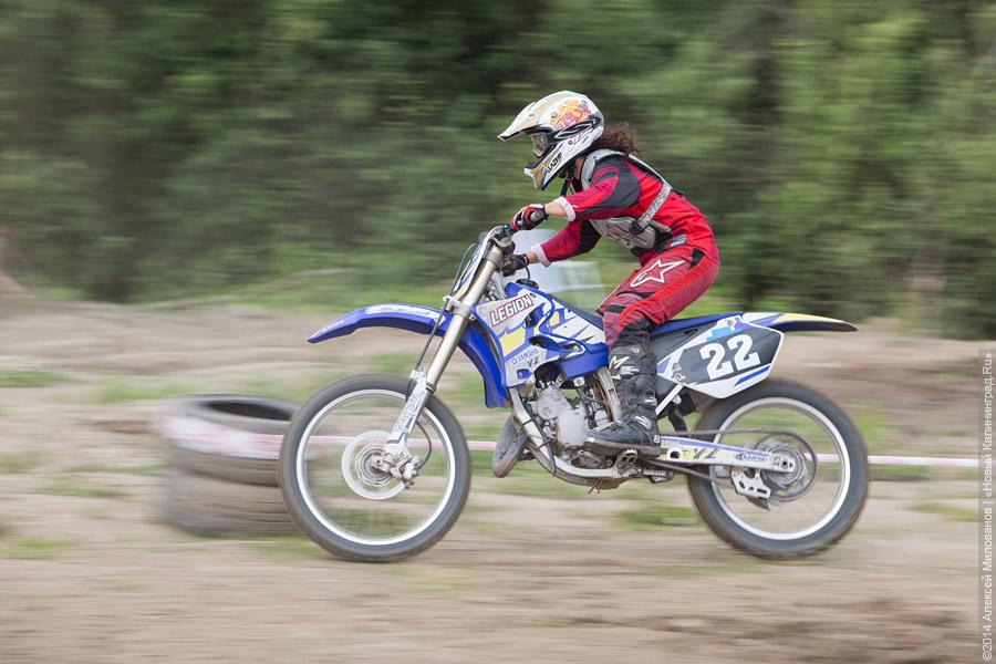 И женщины, и дети: мотокросс на Северной горе