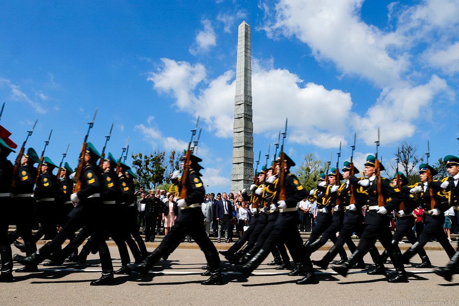 День, когда все изменилось: Калининград вспоминает жертв войны (фото)