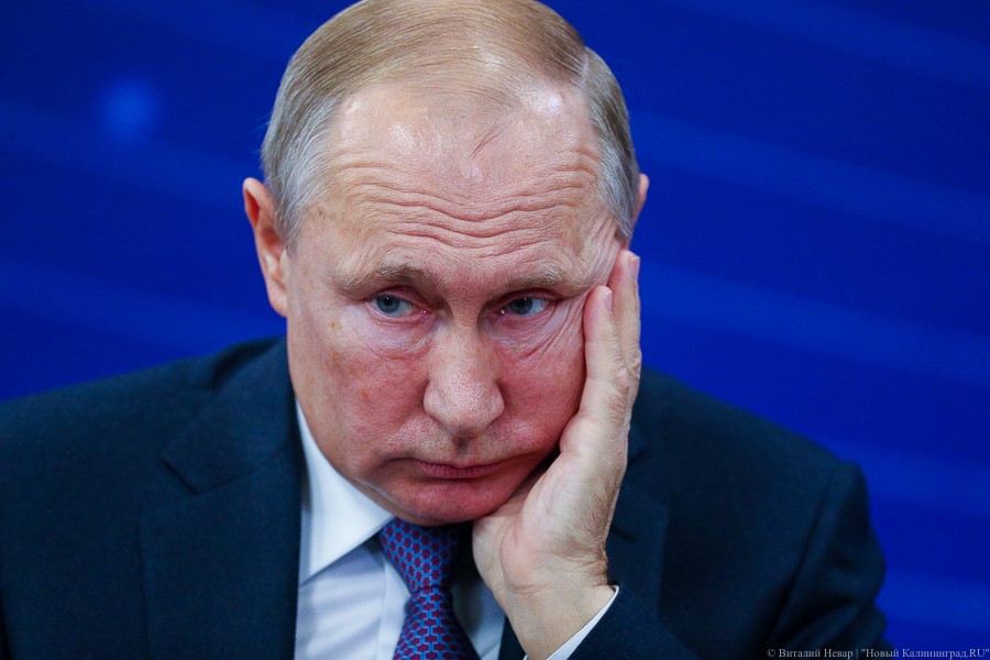 Путин заявил, что предложил изменить Конституцию не для продления своих полномочий