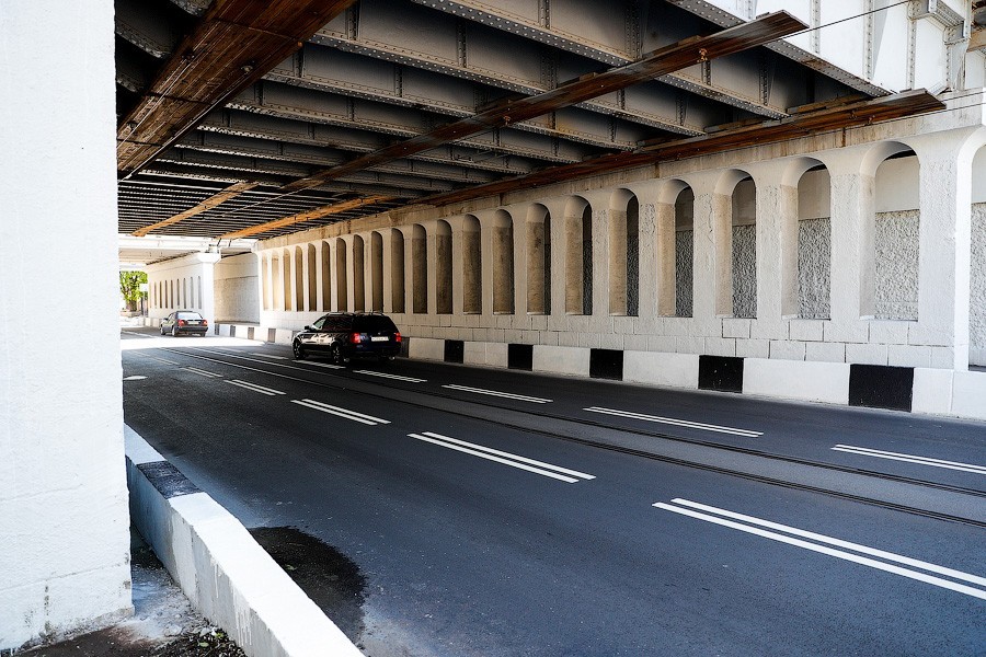 Конец мучений и брусчатки: Киевскую полностью открыли после ремонта (фото)