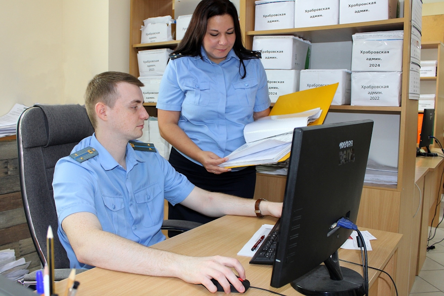 В Гурьевске приставы взыскали 1,2 млн рублей за посевы, вытоптанные баранами