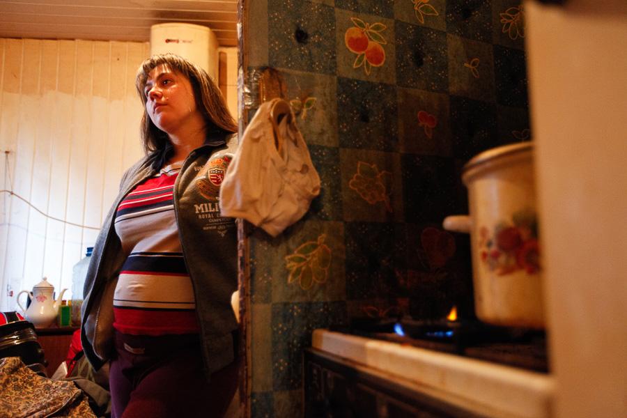 Капля в море, или 8 билетов в один конец: как судебные приставы отправили на родину таджикскую семью