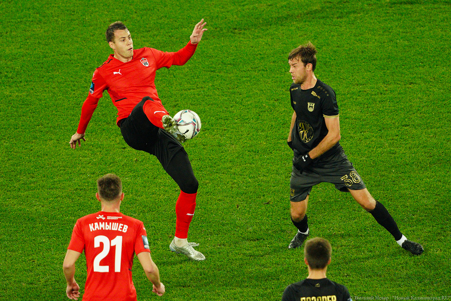 «Балтика» проиграла «Химкам» по пенальти, но вышла в 1/8 Кубка России. Объясняем почему (фото)