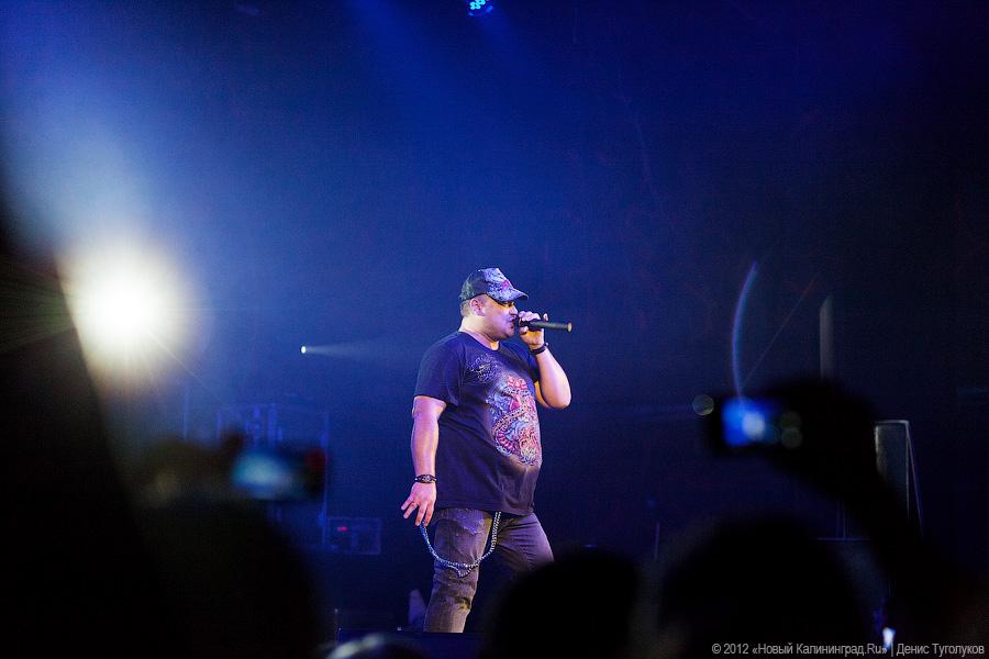 «Вспомнить все»: фоторепортаж с концерта группы «Руки вверх»