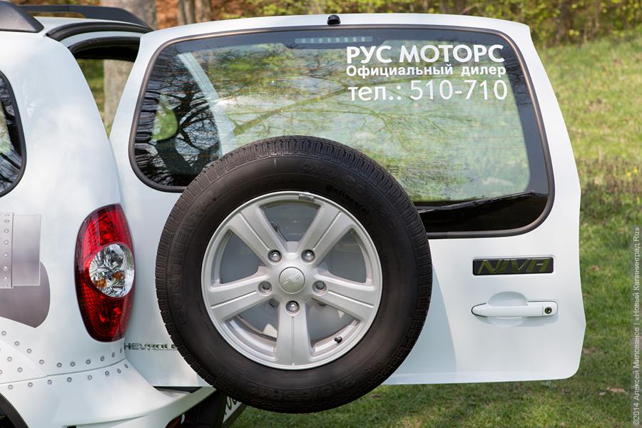 Покоритель бездорожья: тест-драйв обновленного внедорожника Chevrolet NIVA