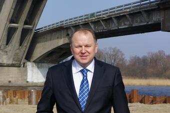 Губернатор поручил увеличить финансирование Берлинского моста на 2012 год