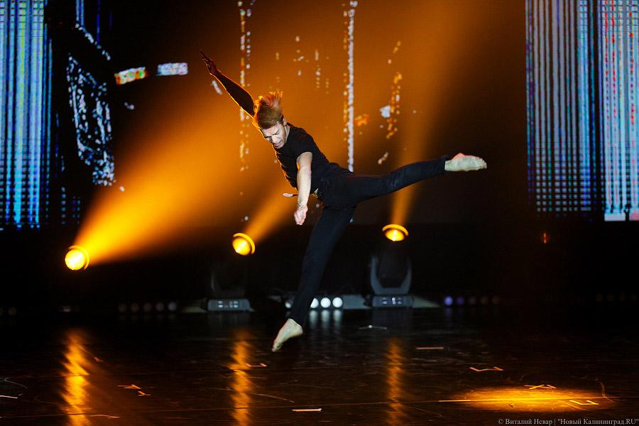 За свободу движения: финалисты шоу «Танцы на ТНТ» выступили в Театре эстрады