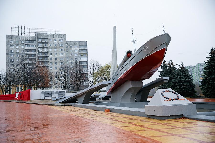 Калининград отремонтировал памятник «Морякам-балтийцам» за 16 млн рублей (фото)