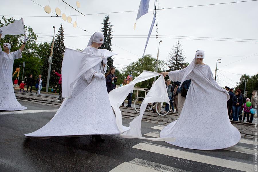 Не без Путина: шествие в честь Дня города в Калининграде