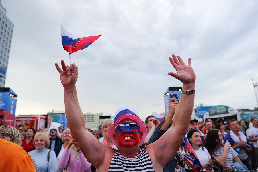 Спасибо, Россия!: как калининградцы поддерживали команду в игре против Хорватии