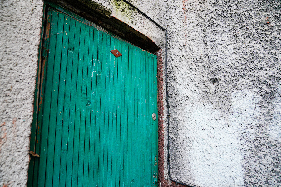 Крутые лестницы и рентген на улице: как живет выселенная с ул. Расковой поликлиника