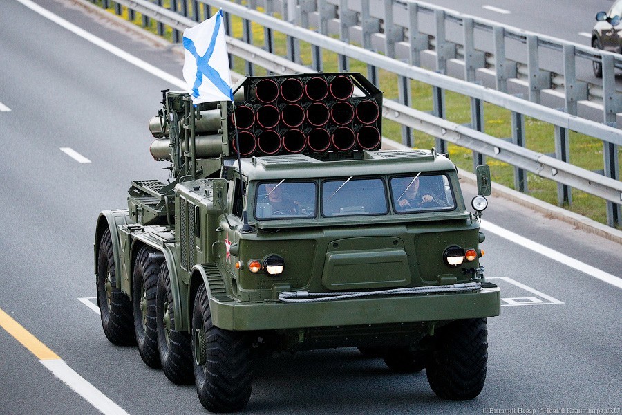 Люпины и «Гиацинты»: передислокация военной техники для парада в Калининграде (фото)