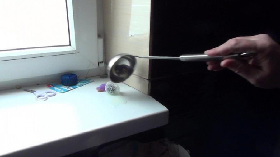 «С дозами в трусах»: под Гурьевском полиция накрыла банду женщин-наркодилеров