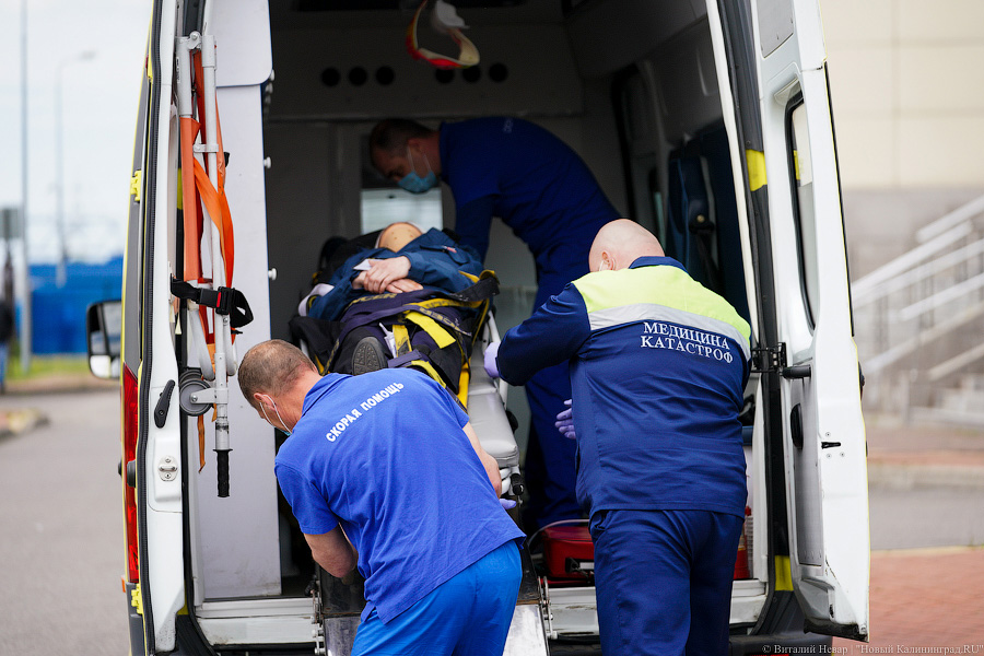 «Сложная архитектура»: как пожарные тренируются перед ЧМ-2022 по волейболу (фото)