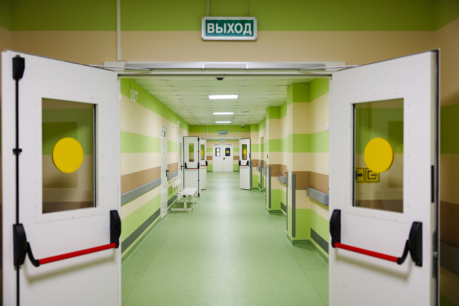 Отставший, но экстренный: как выглядит новый корпус ДОБ на месте Медсанчасти № 1 (фото)