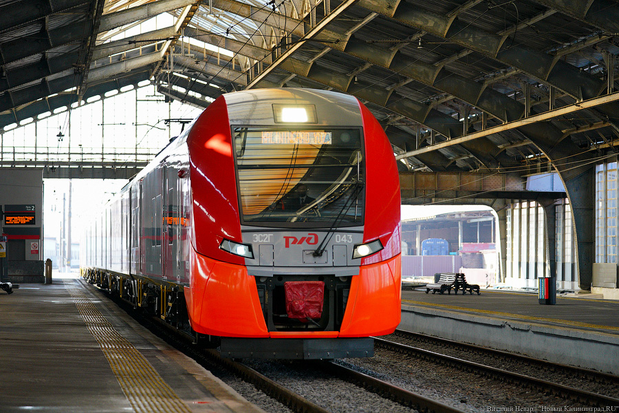 Пробный полет на «Ласточке»: КЖД представила первую женщину-машиниста