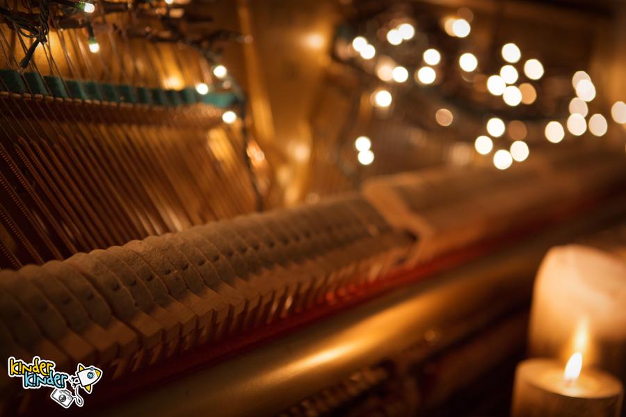 Создайте новогоднюю сказку вашей семьи в фотостудии KinderKinder