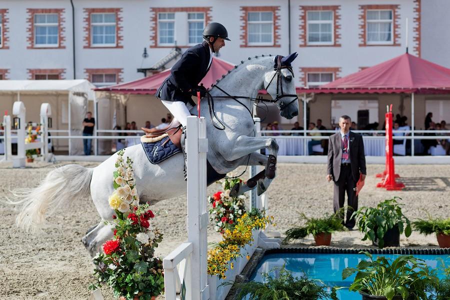 «Шляпки, лошади, конкур»: фоторепортаж «Нового Калининграда.Ru»