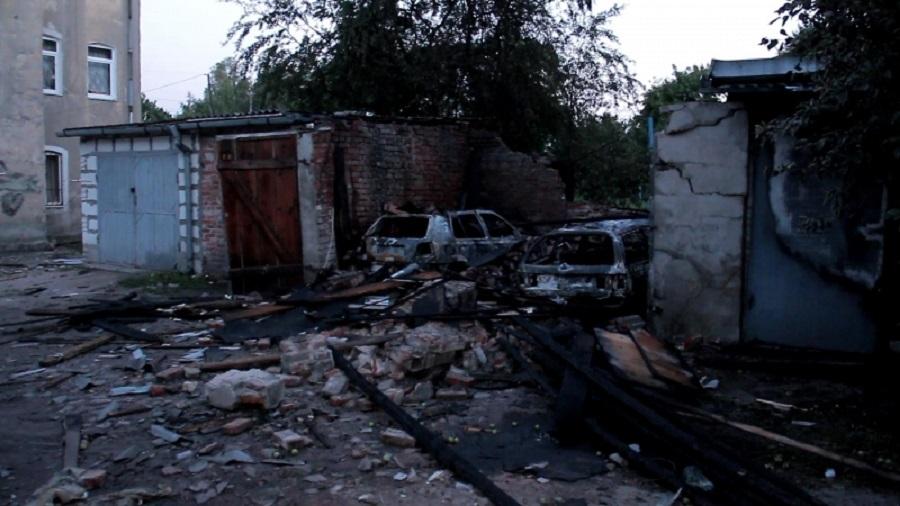  УМВД: машины в Черняховске ночью сгорели из-за мощного взрыва баллона (фото)  