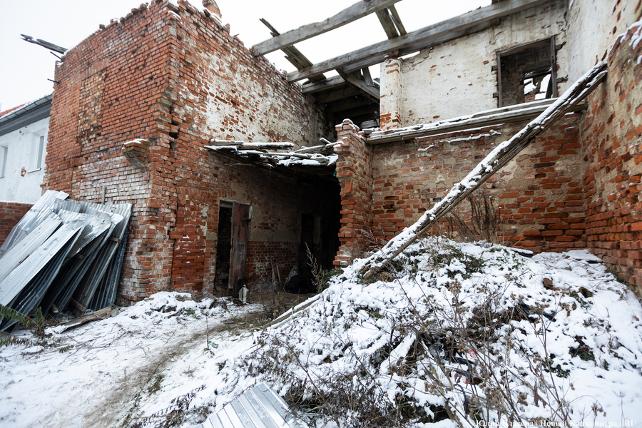 После 30 лет разрушений: в Железнодорожном готовятся к восстановлению фахверковых складов (фото)