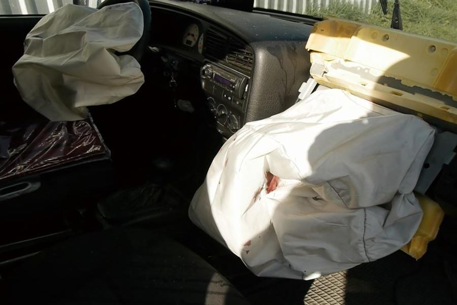 В Калининграде пьяный парень угнал машину и сбил подростка (дополнено, фото)
