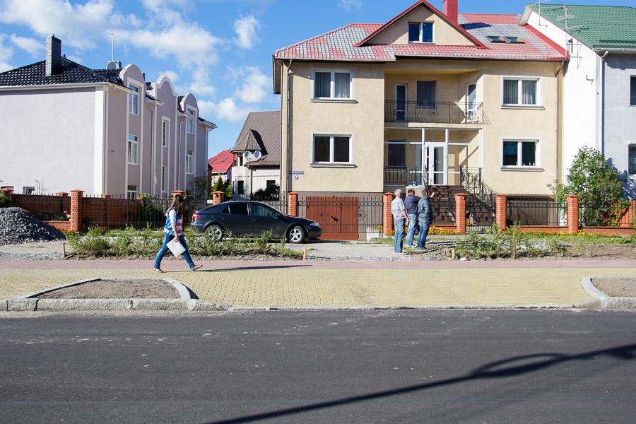 В ожидании конца пробок: ул. Островского открылась после ремонта раньше срока (фото)