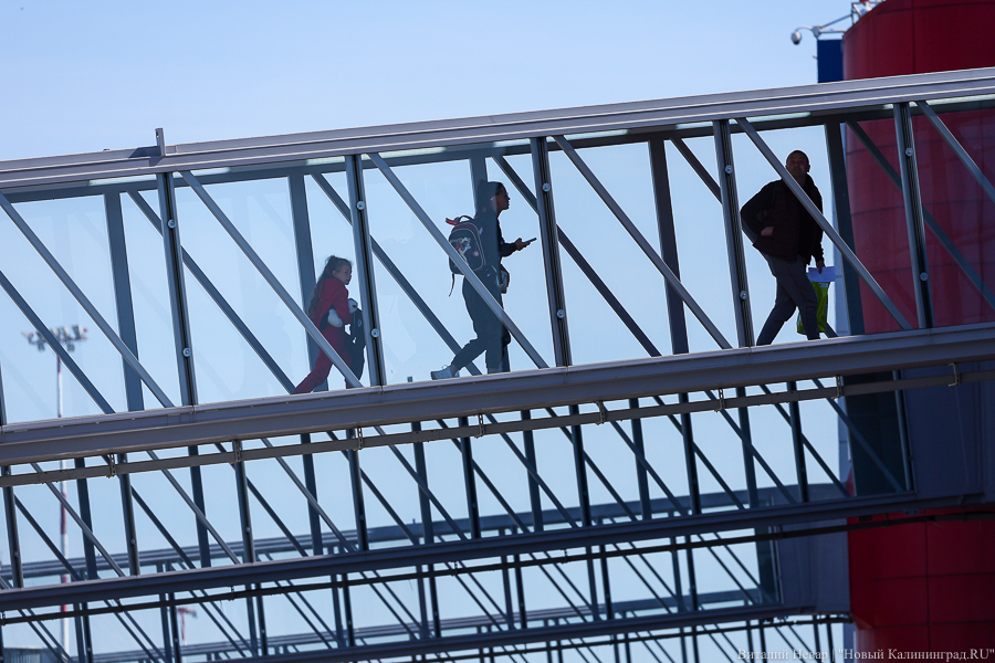 Власти Калининградской области: выезд за границу и в другие регионы открыт